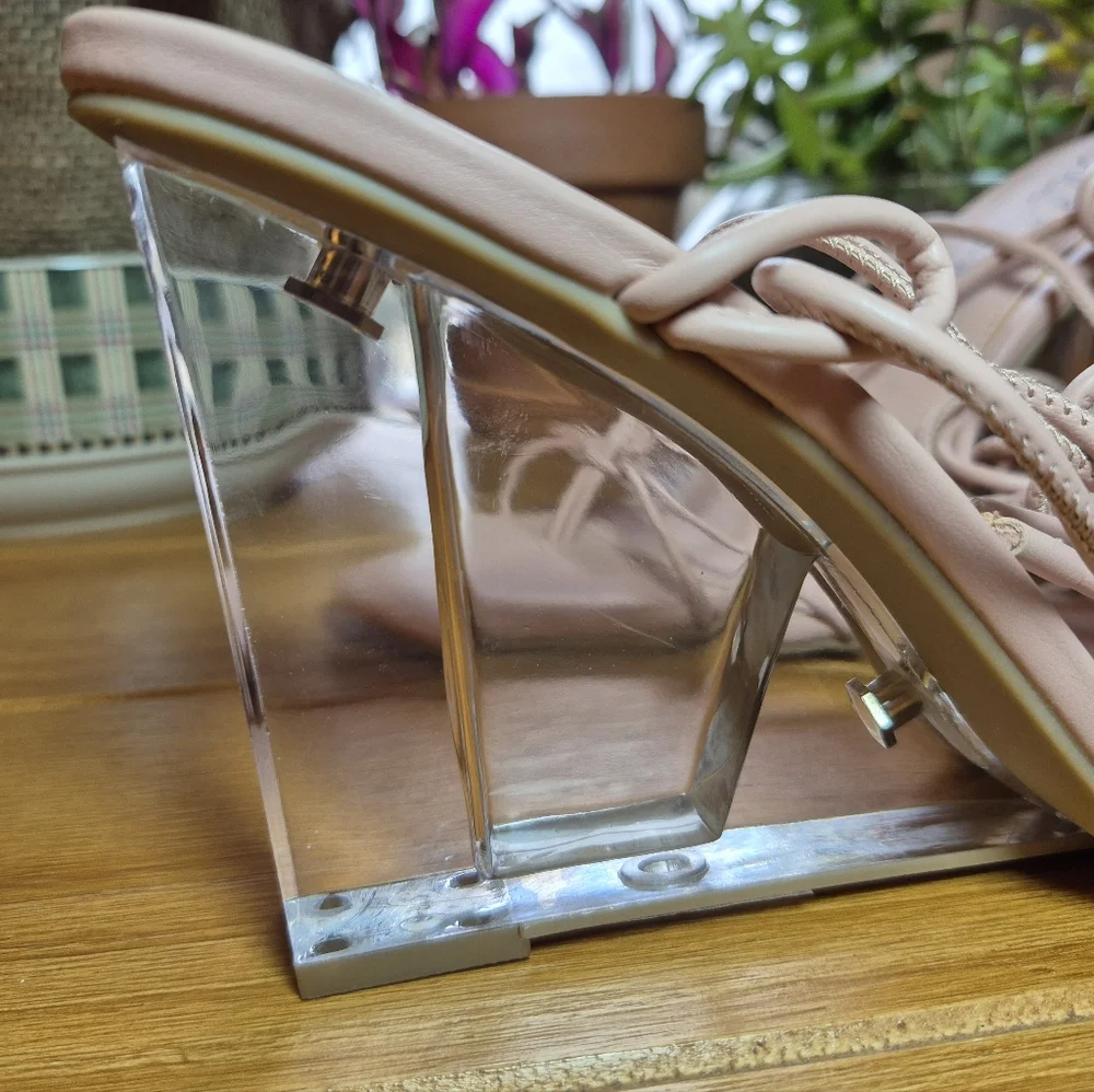 Wild Pair Santeago Strappy Wedge Heels - Size 9‎
